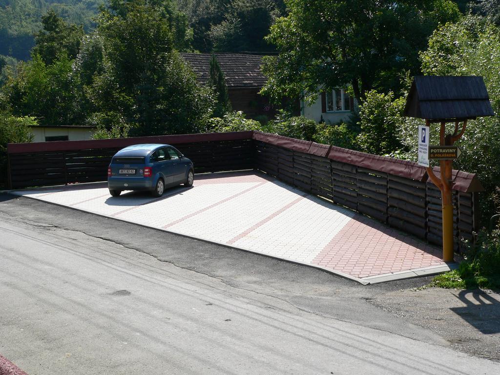 Pension Karolina Trnava Esterno foto