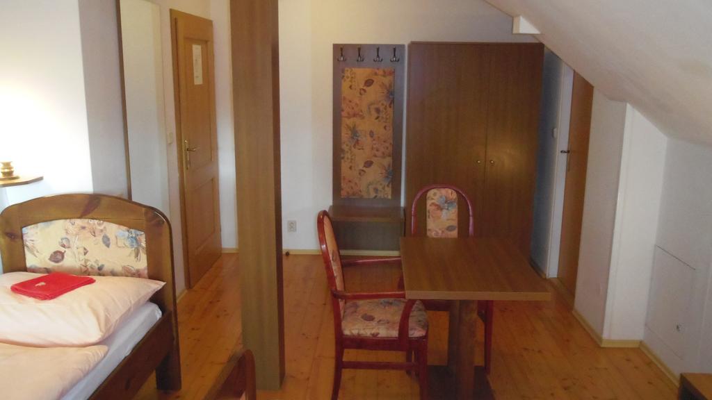 Pension Karolina Trnava Camera foto